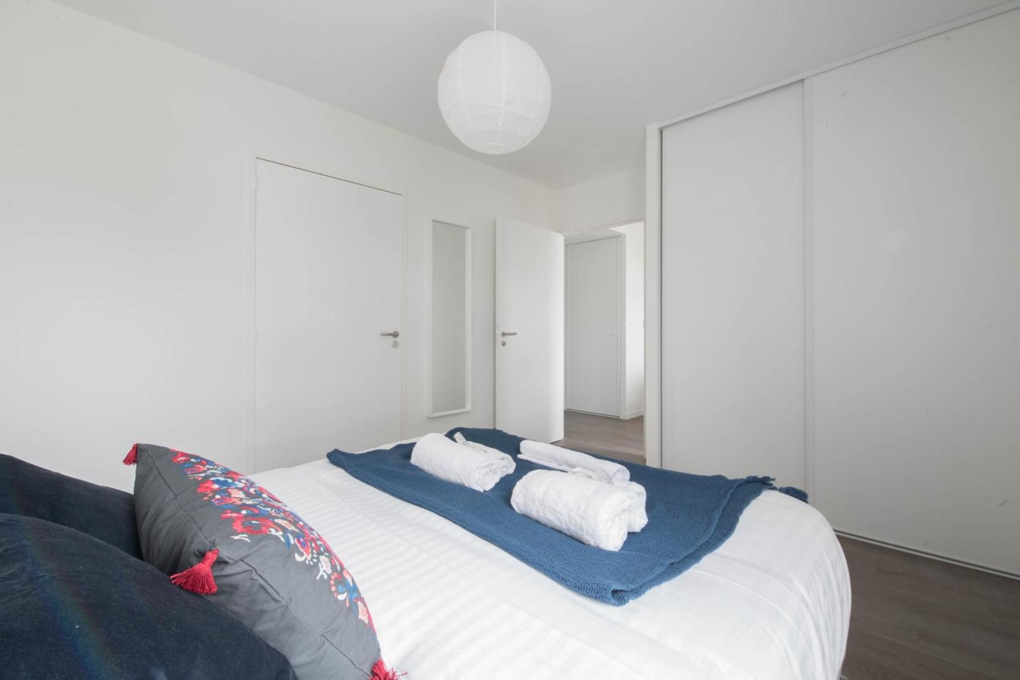 ELODIE - Appartement proche gare, arrivée 24 24 Le Mans Exterior foto