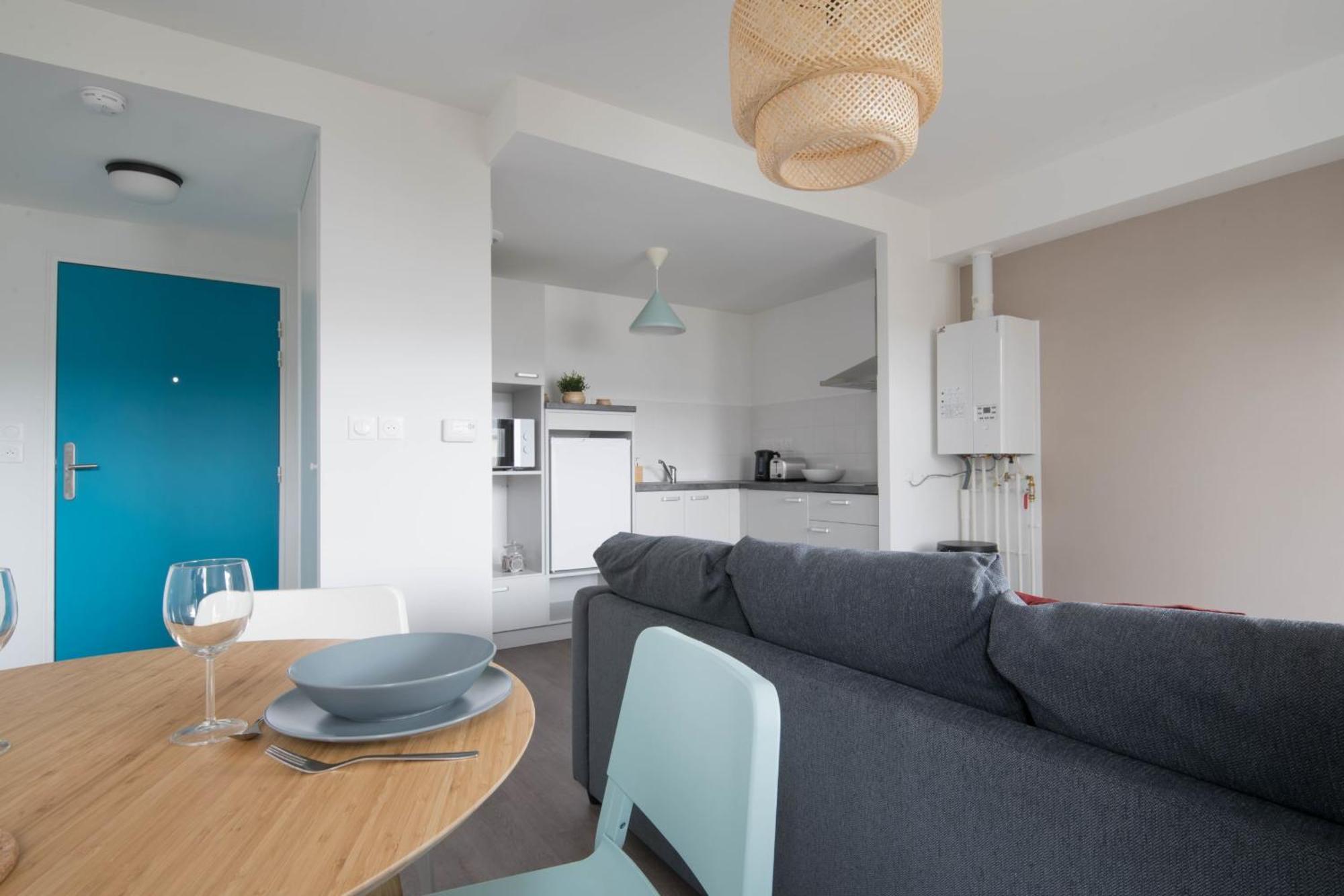 ELODIE - Appartement proche gare, arrivée 24 24 Le Mans Exterior foto