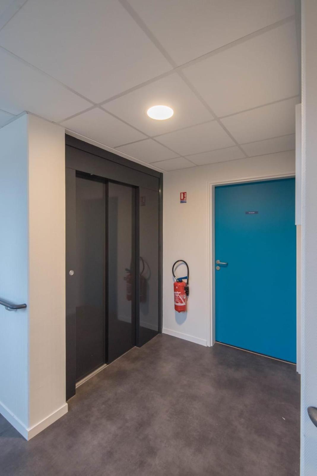 ELODIE - Appartement proche gare, arrivée 24 24 Le Mans Exterior foto