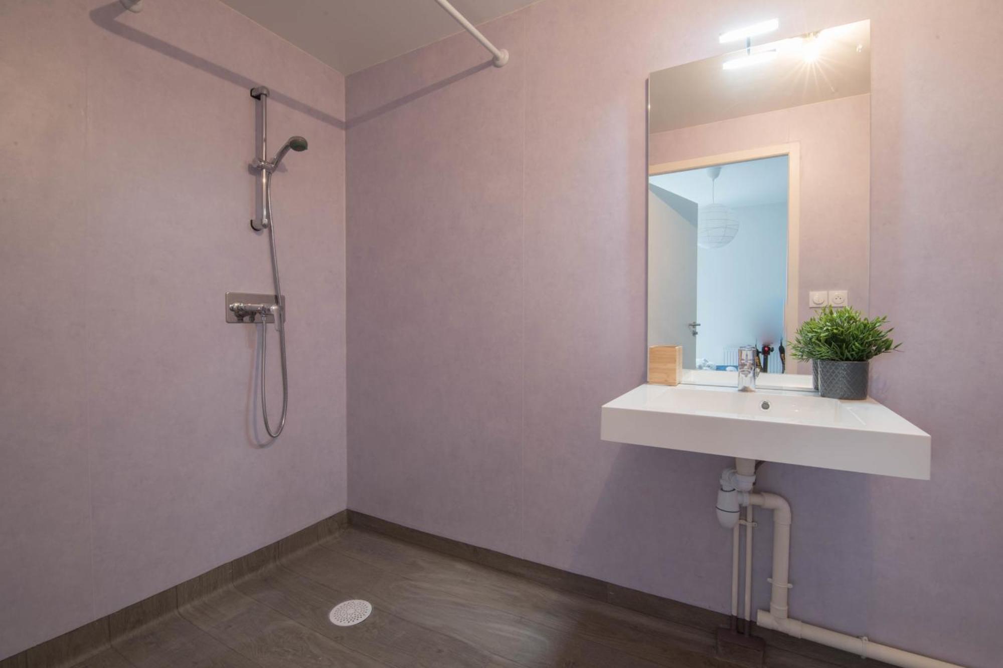 ELODIE - Appartement proche gare, arrivée 24 24 Le Mans Exterior foto